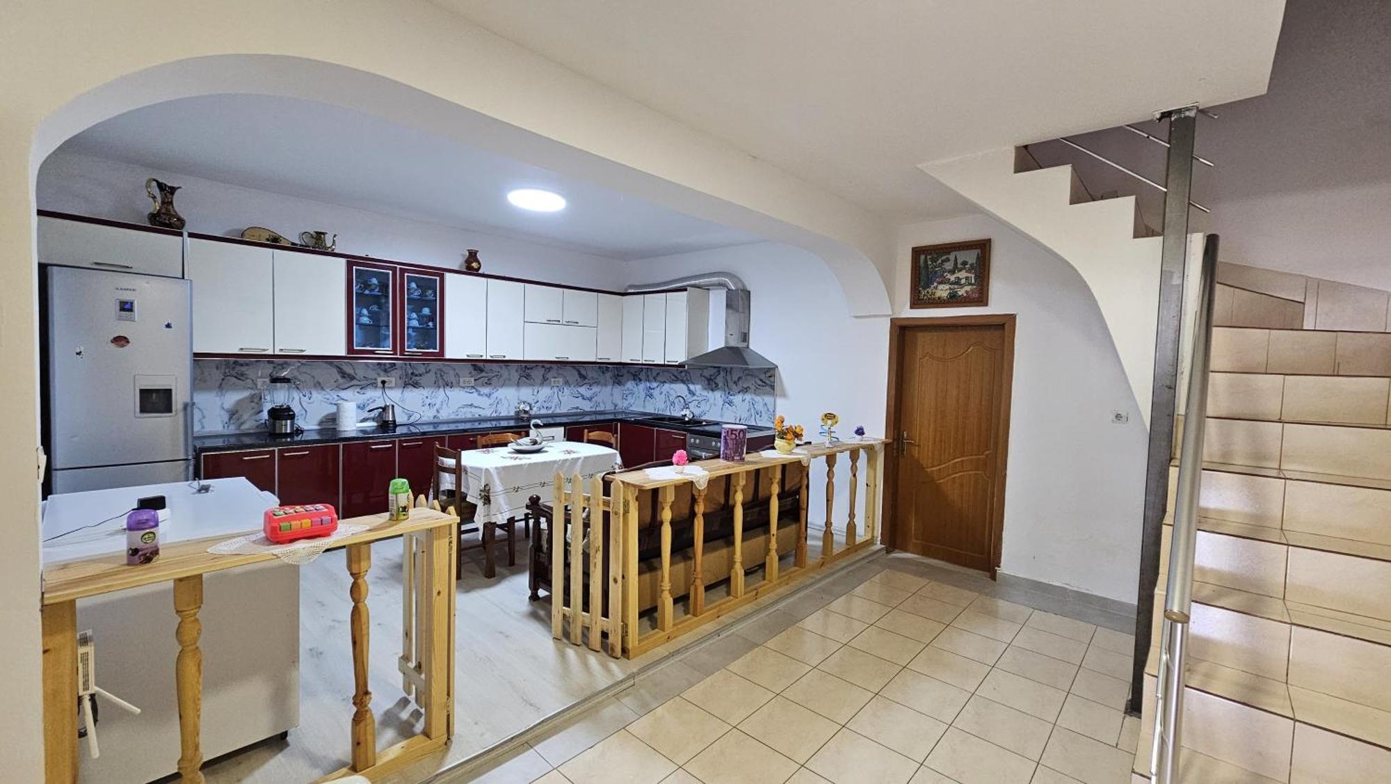 Maria Guest House Përmet Екстериор снимка