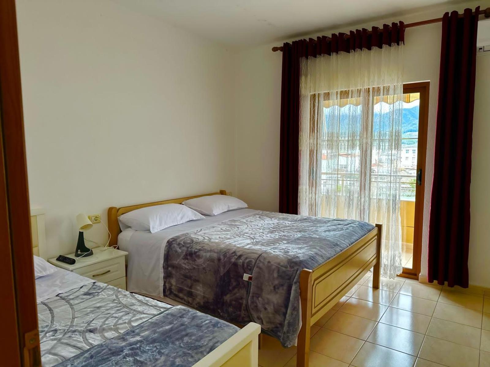 Maria Guest House Përmet Екстериор снимка